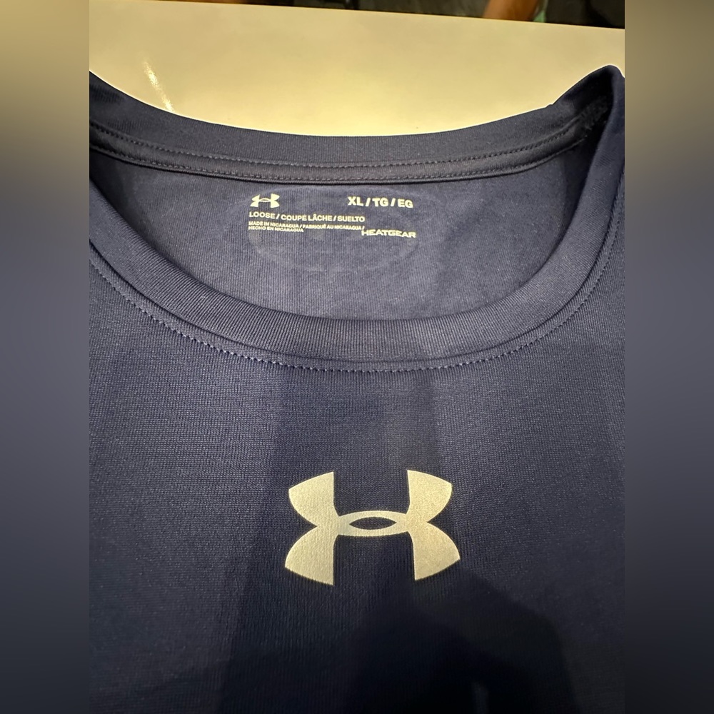 Under Armour Performance shirt size XL